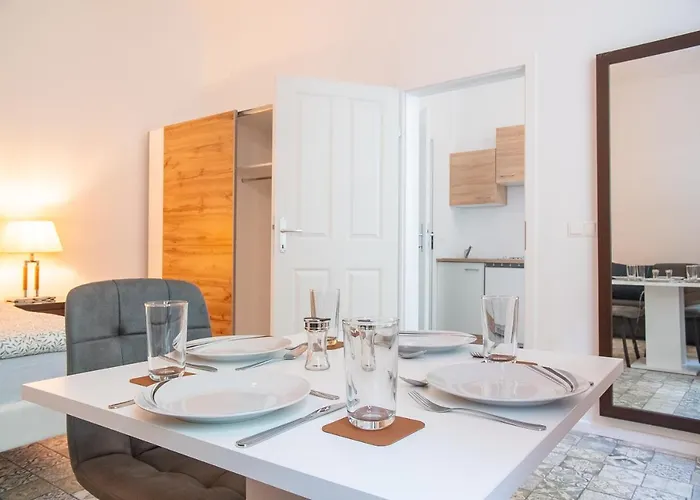 Family&Friends Apartments Schoenbrunn